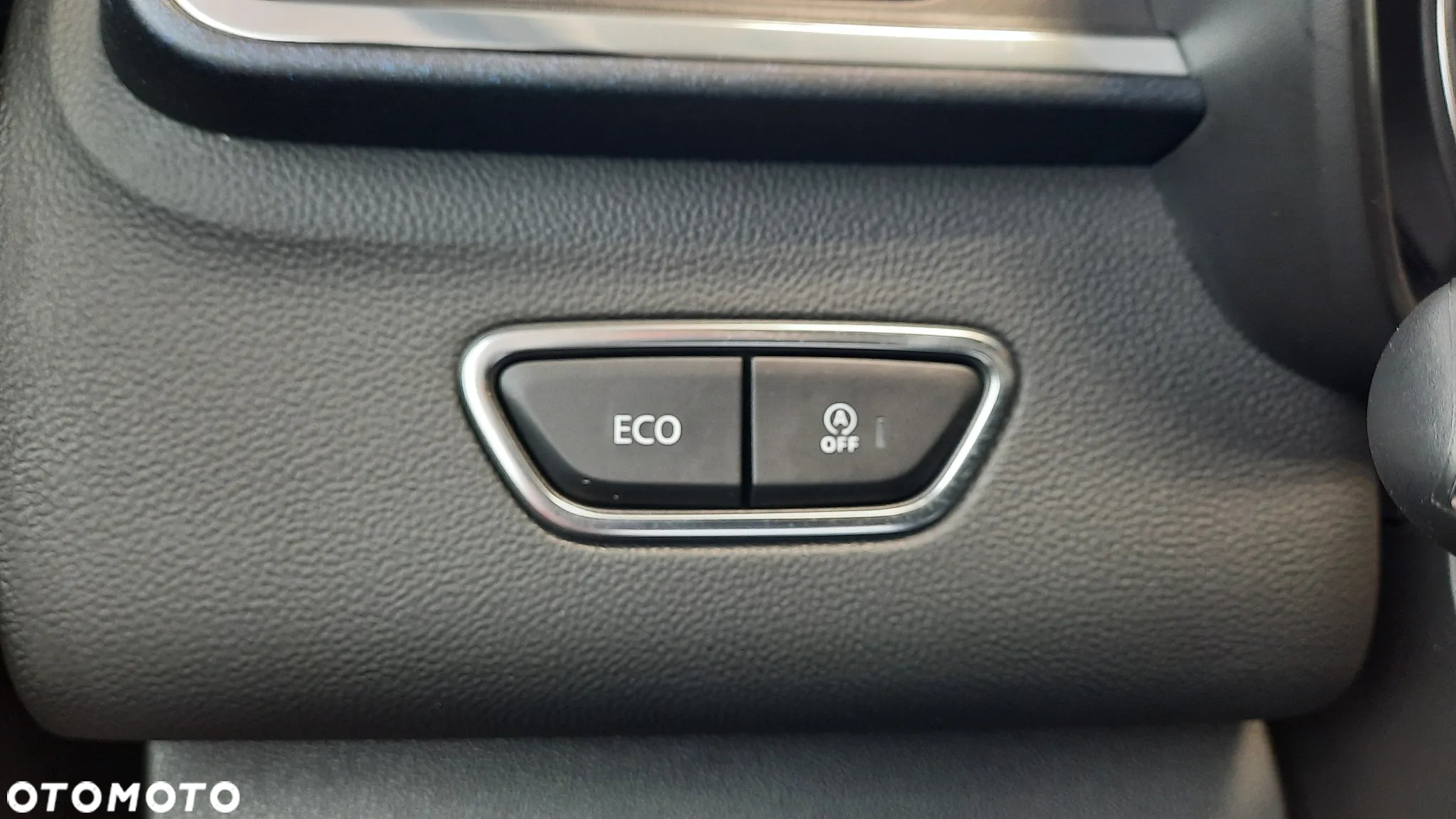 Renault Kadjar TCe 140 GPF LIMITED - 26
