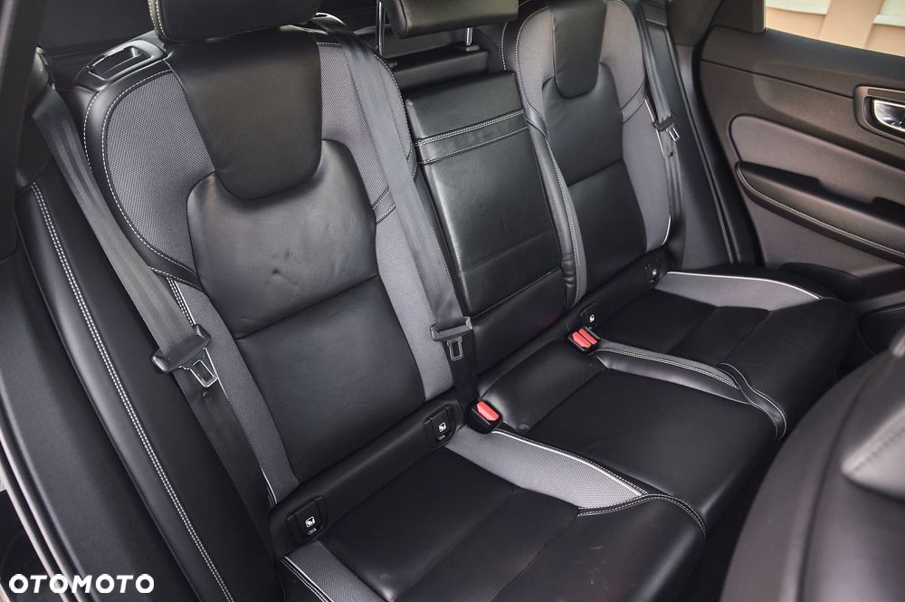 Volvo XC 60 D4 Geartronic RDesign - 29
