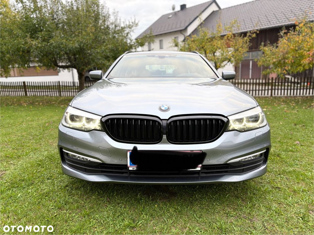 BMW Seria 5 530d xDrive Sport Line - 12