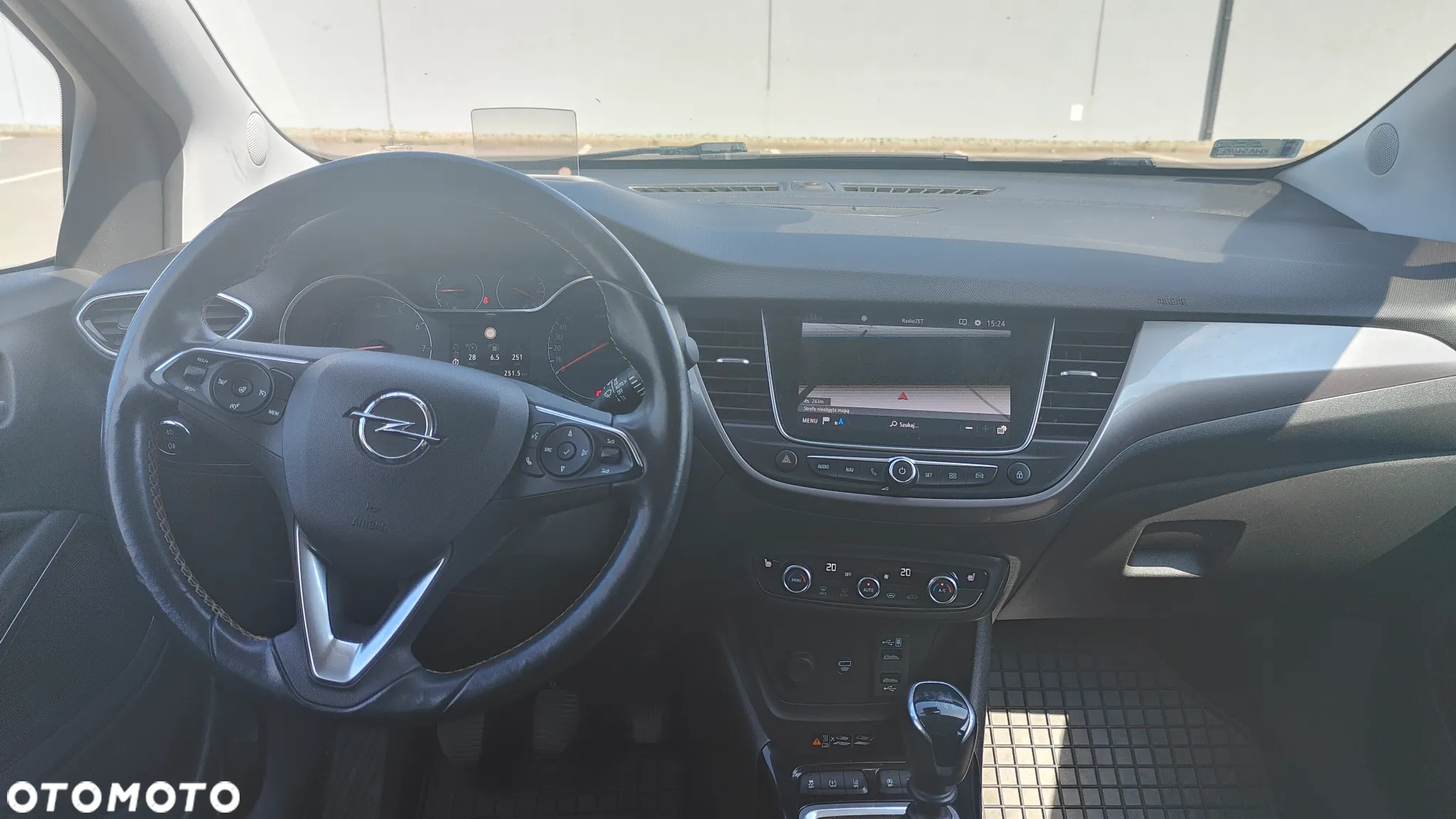 Opel Crossland X - 7
