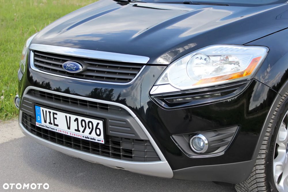 Ford Kuga 2.0 TDCi 2x4 Titanium - 13