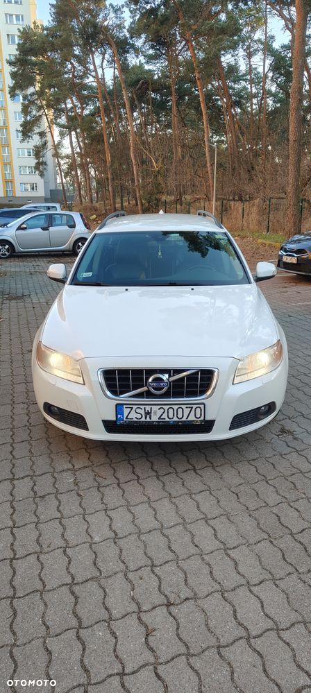 Volvo V70 D3 Geartronic Momentum - 3