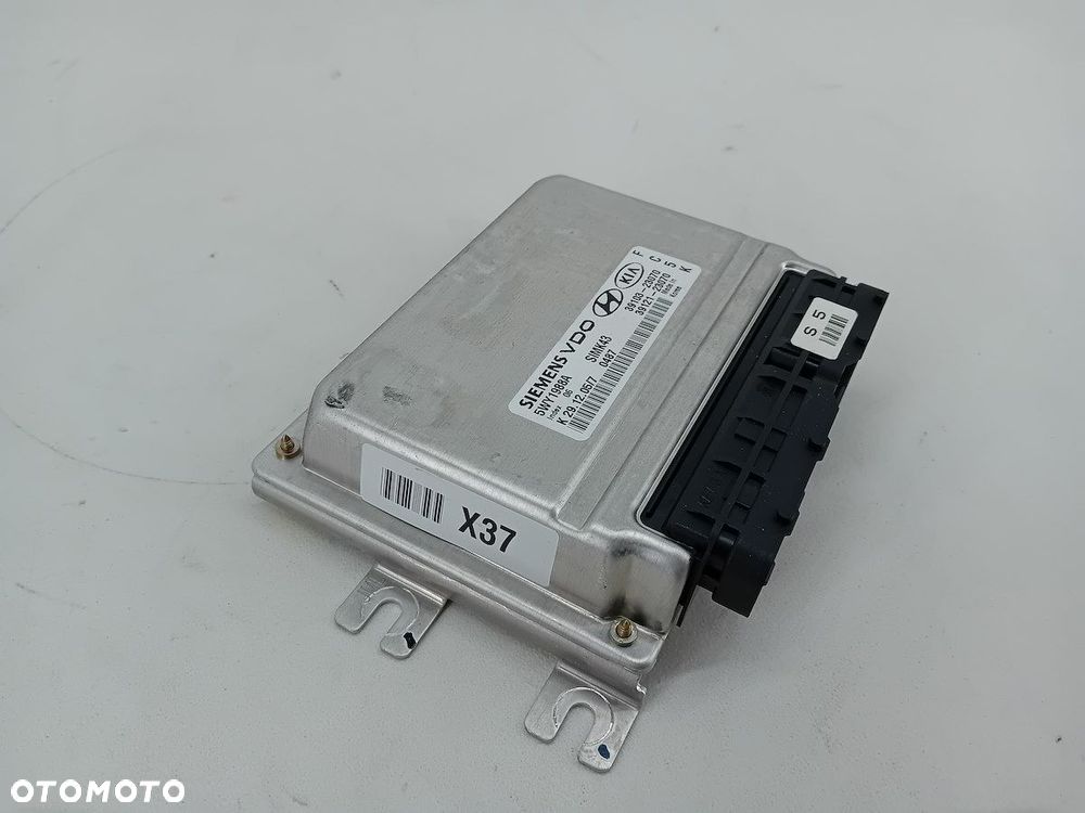 KOMPUTER, STEROWNIK KIA SPORTAGE II 39103-23070   39121-23070 5WY1988A 2.0 - 6