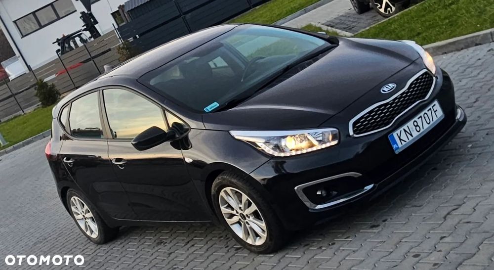 Kia Ceed 1.0 T-GDI GT-Line - 1