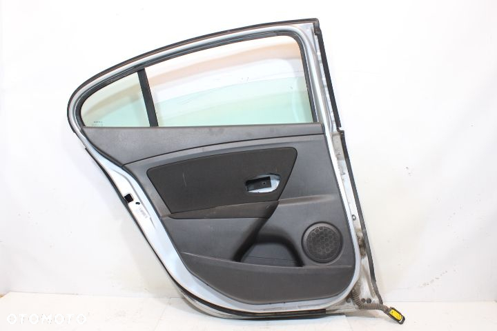 DRZWI LEWY TYŁ RENAULT FLUENCE LIFT TED69 - 2