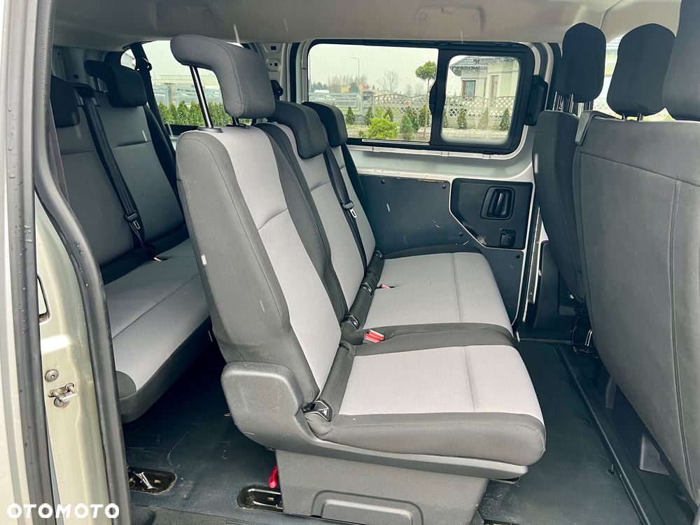 Peugeot Traveller 1.6 BlueHDi Compact Allure - 16