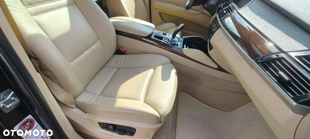 BMW X6 - 15