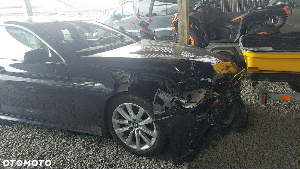 BMW Seria 6 650i xDrive - 7