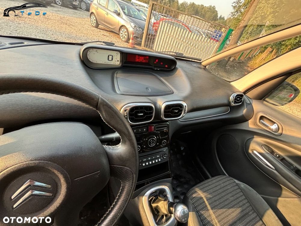 Citroën C3 Picasso 1.6i Exclusive - 19