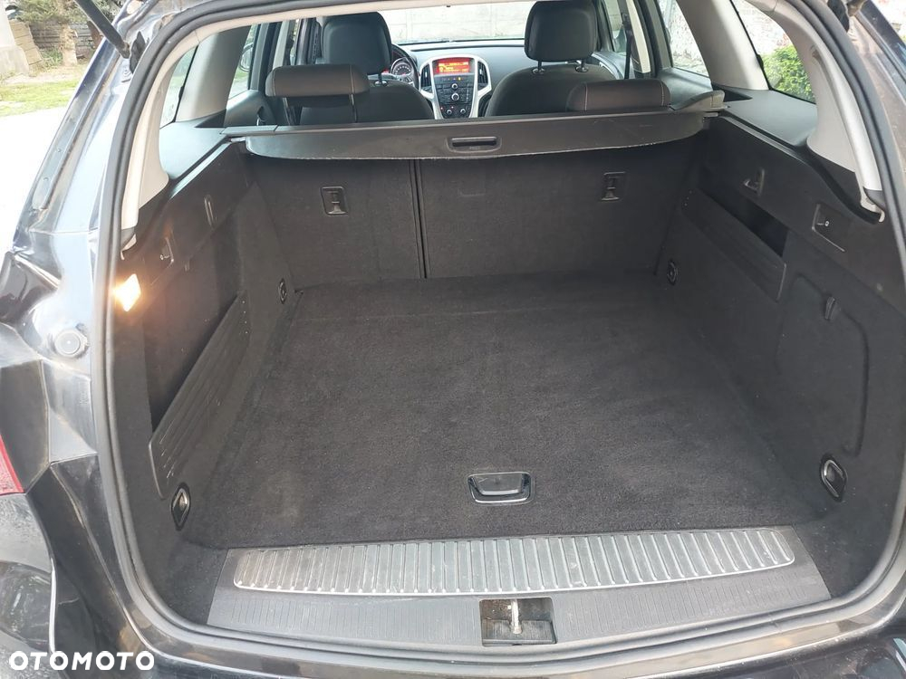 Opel Astra 1.4 Turbo Sports Tourer - 21