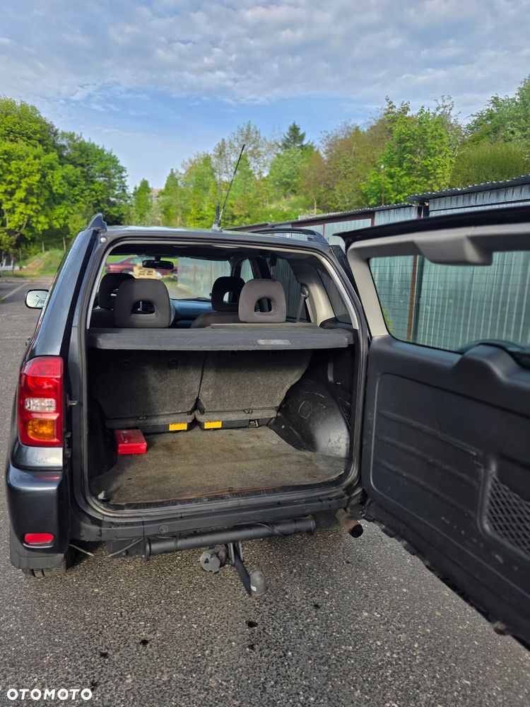 Toyota RAV4 2.0 D-4D 4x4 - 8