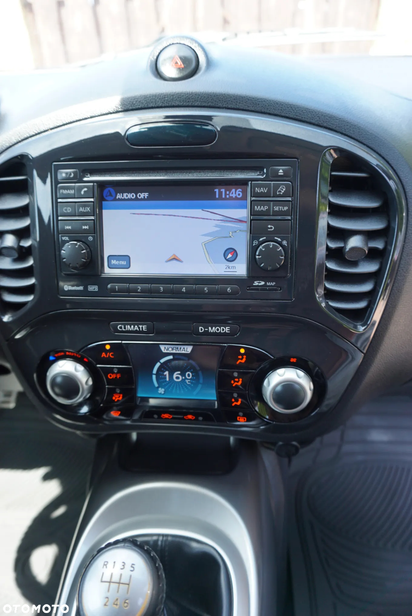 Nissan Juke 1.6 DIG-T Tekna - 27