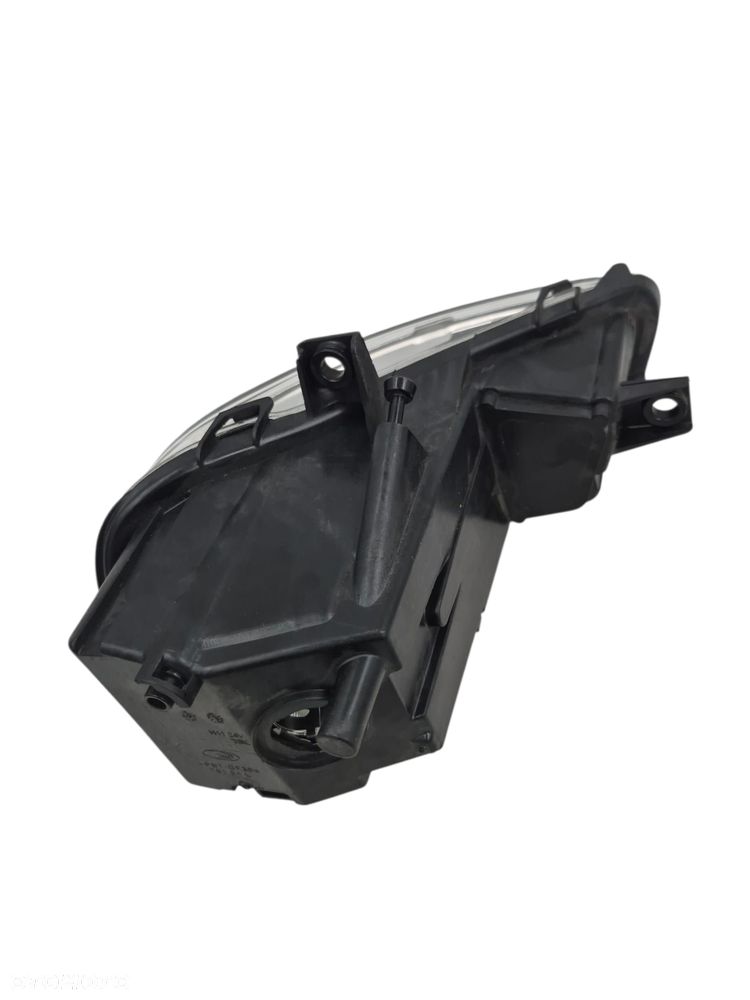 HALOGEN LEWY MERCEDES ACTROS MP4 - 3