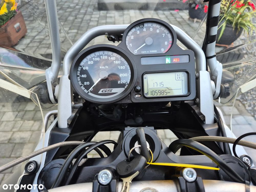 BMW R - 26
