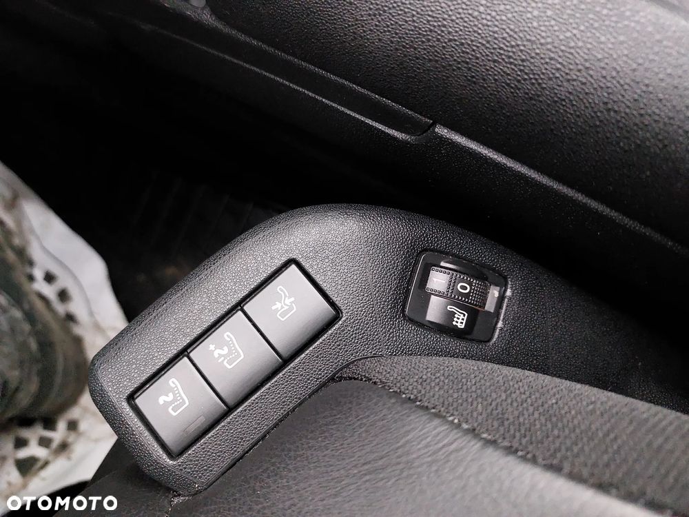 Citroën C4 Picasso 1.6 e-HDi Exclusive ETG6 - 26