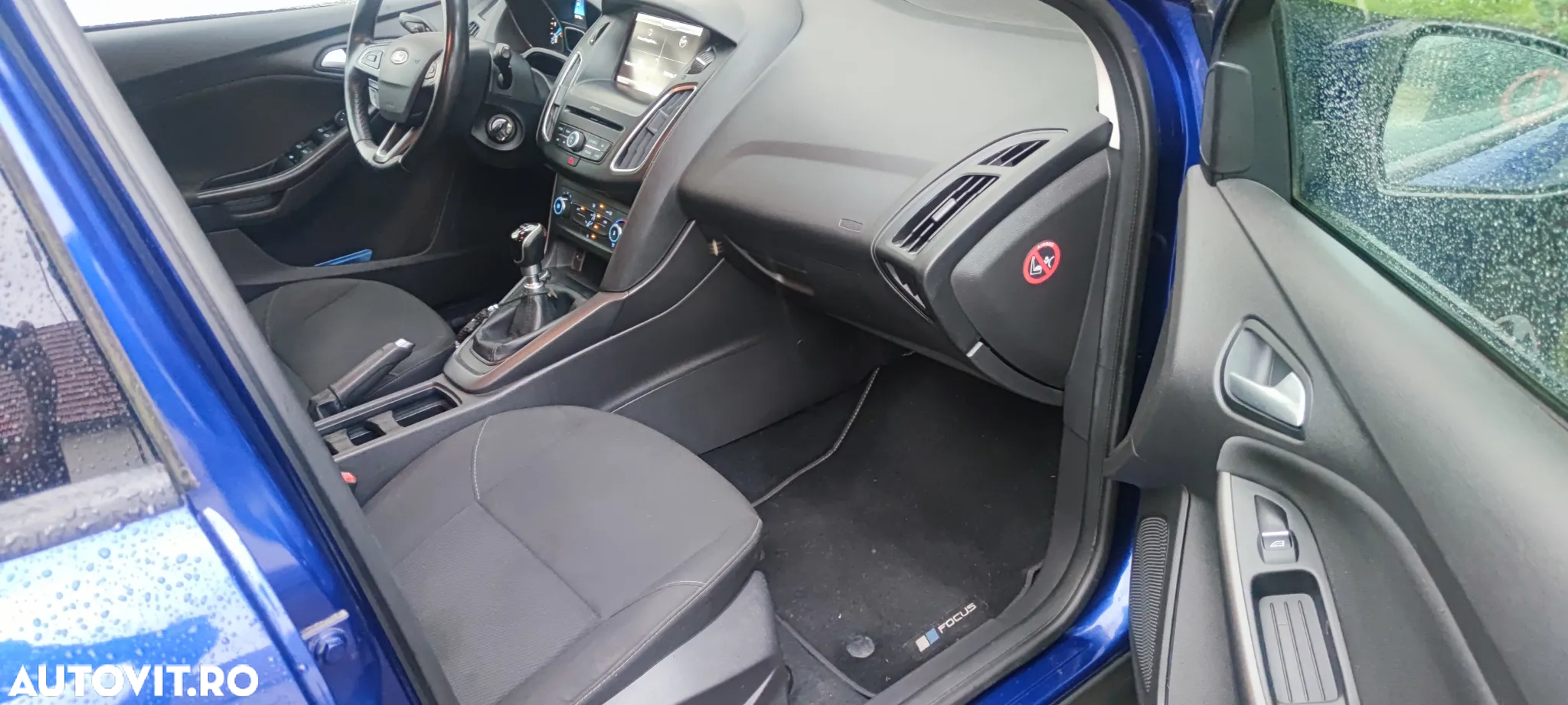 Ford Focus - 12