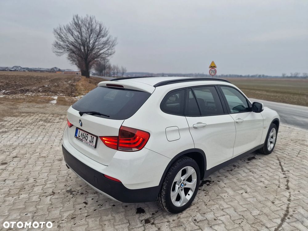 BMW X1 sDrive18d xLine - 10