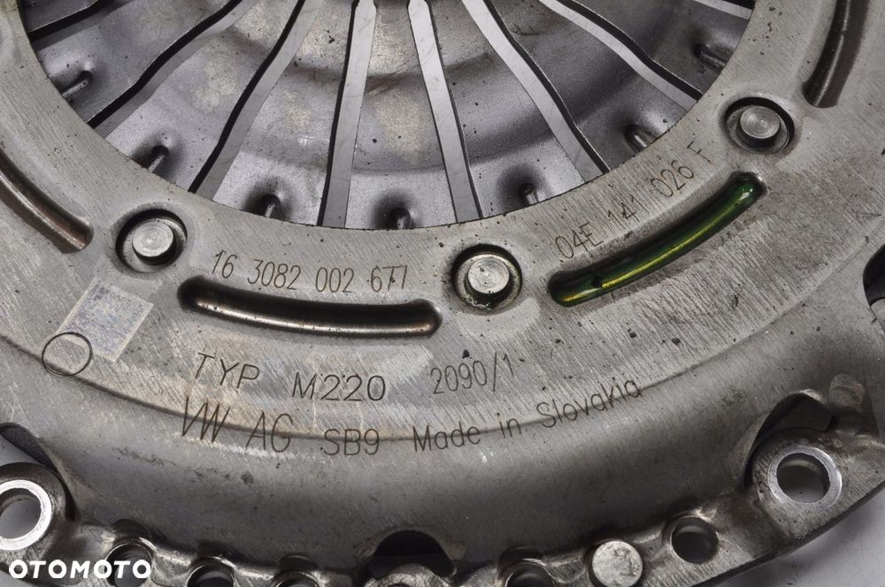 GOLF VII SPRZĘGŁO 04E141026F 04E141031M 05E105266B - 4