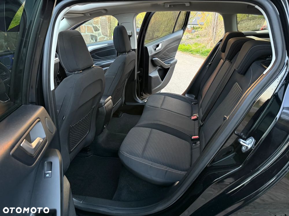 Ford Focus 1.5 TDCi DPF Start-Stopp-System Titanium - 23