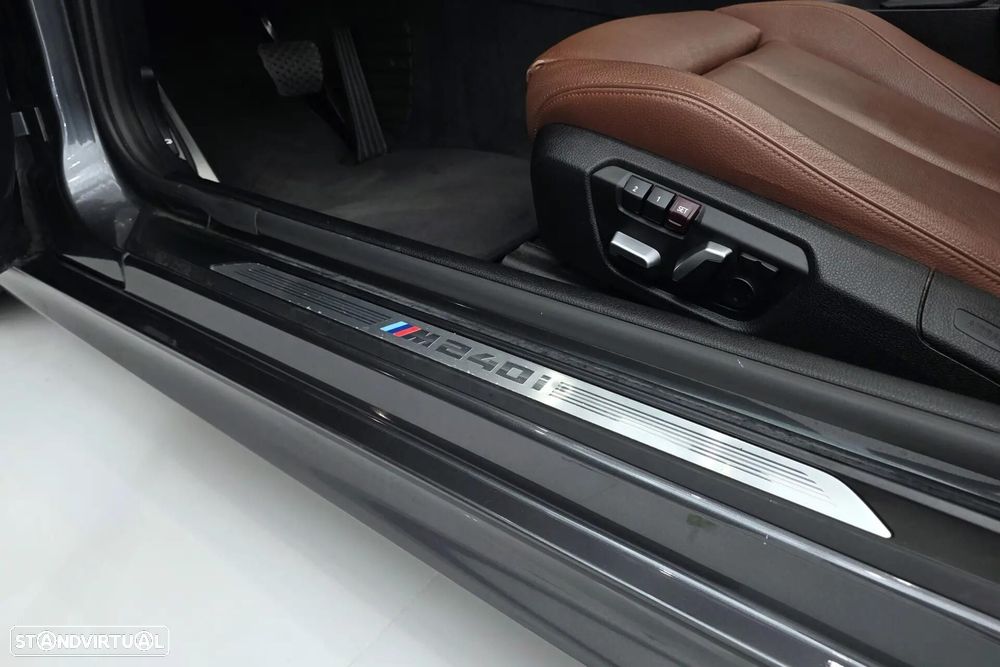 BMW M240i xDrive Auto - 12
