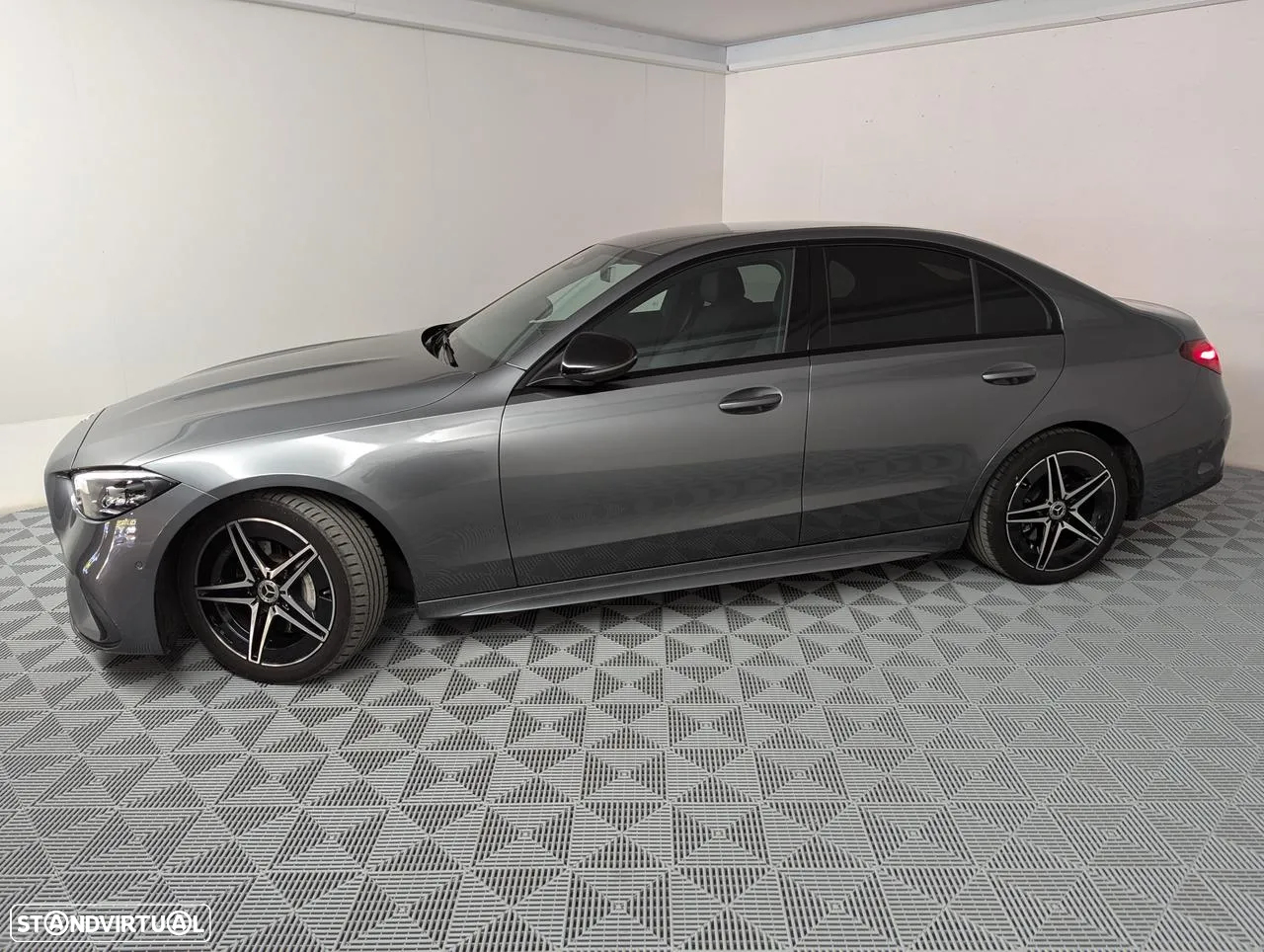 Mercedes-Benz C 300 d AMG Line - 5