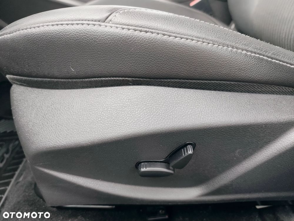 Ford Focus 1.0 EcoBoost Start-Stopp-System Titanium - 21