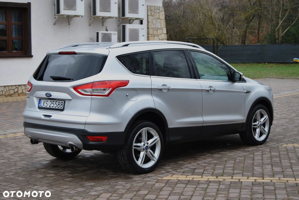 Ford Kuga 2.0 TDCi 4x4 Titanium - 3