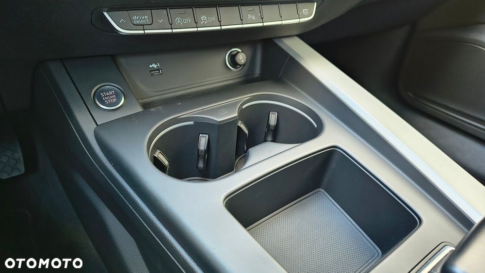 Audi A4 Avant - 32