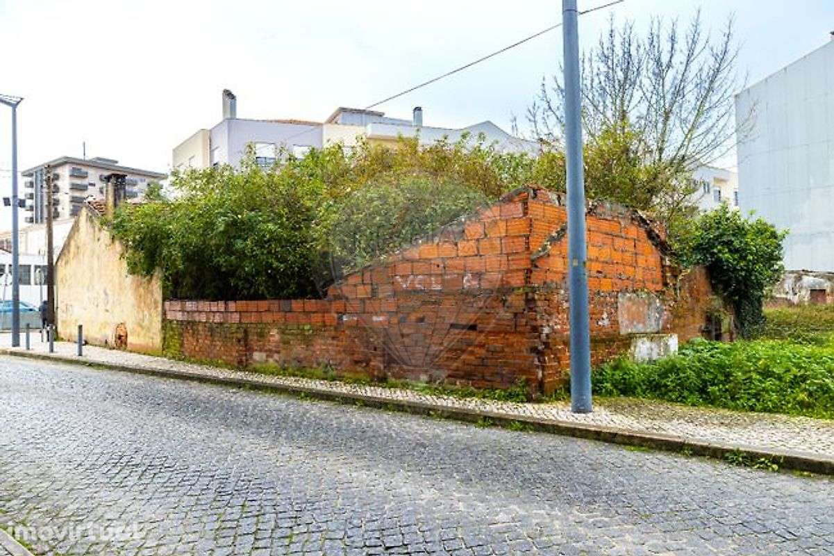 Moradia T4 para venda - Grande imagem: 4/4