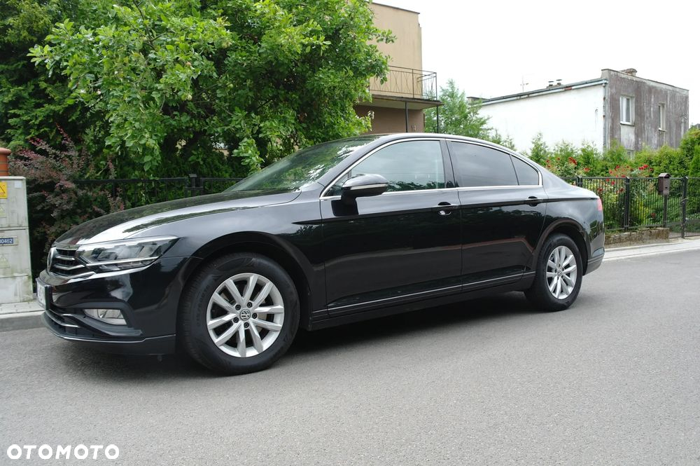 Volkswagen Passat 2.0 TDI EVO Business DSG - 3