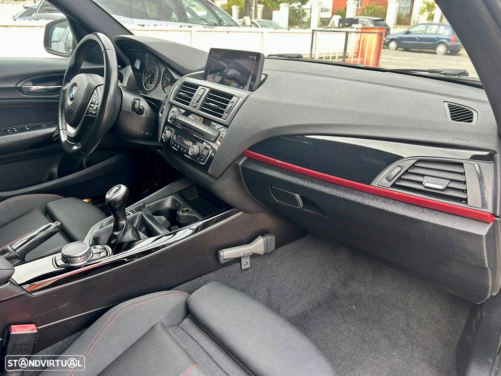 BMW 116 d Sport Line - 29