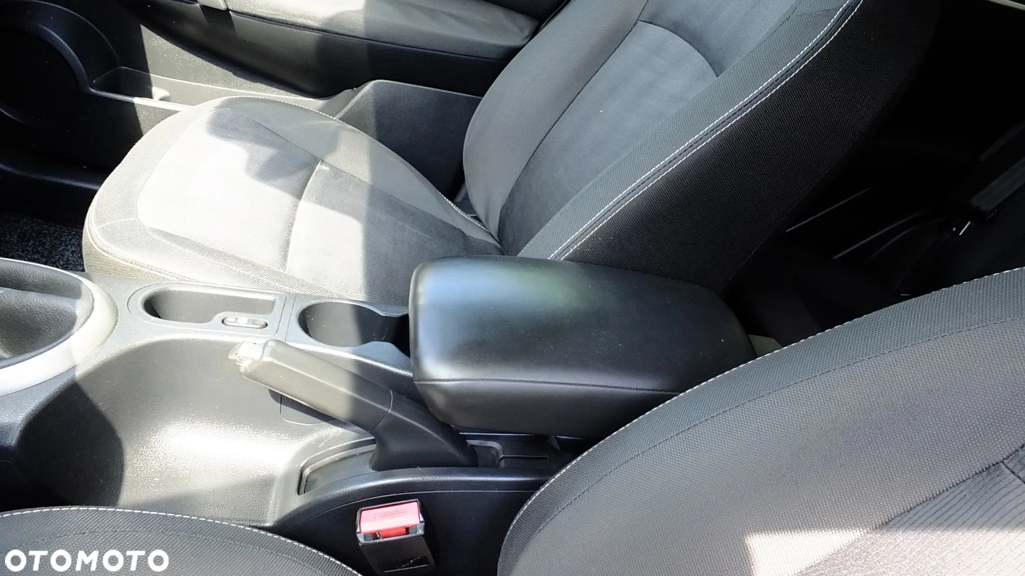 Nissan Qashqai 1.5 dCi Tekna - 21