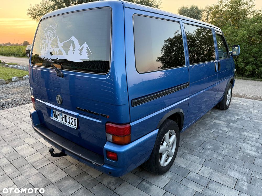 Volkswagen Multivan Standard - 14
