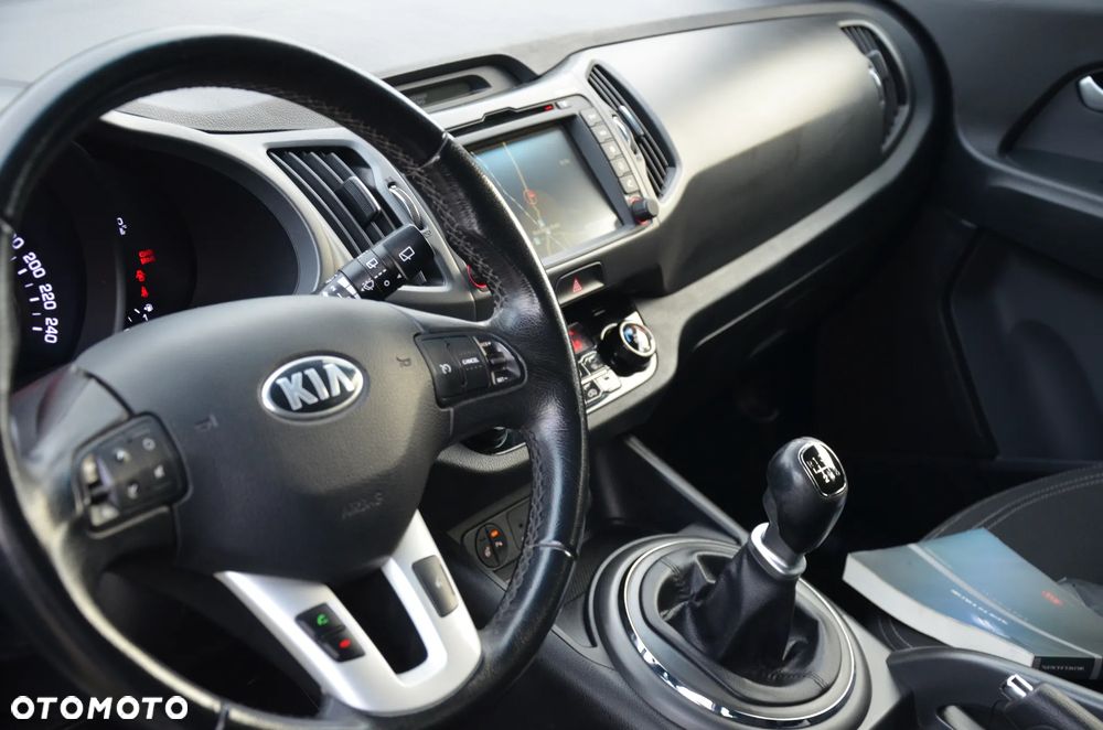 Kia Sportage 1.7 CRDI 2WD ISG Dream-Team Edition - 11
