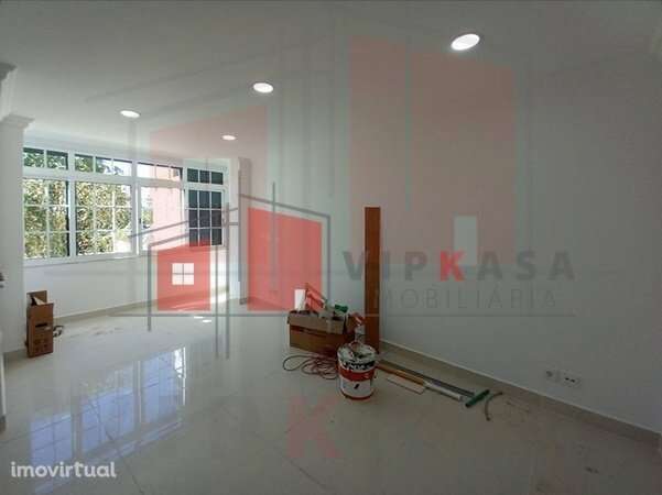 Moradia na Madorna - T3 + 3 assoalhadas (Visitas Suspensas) - Grande imagem: 5/39