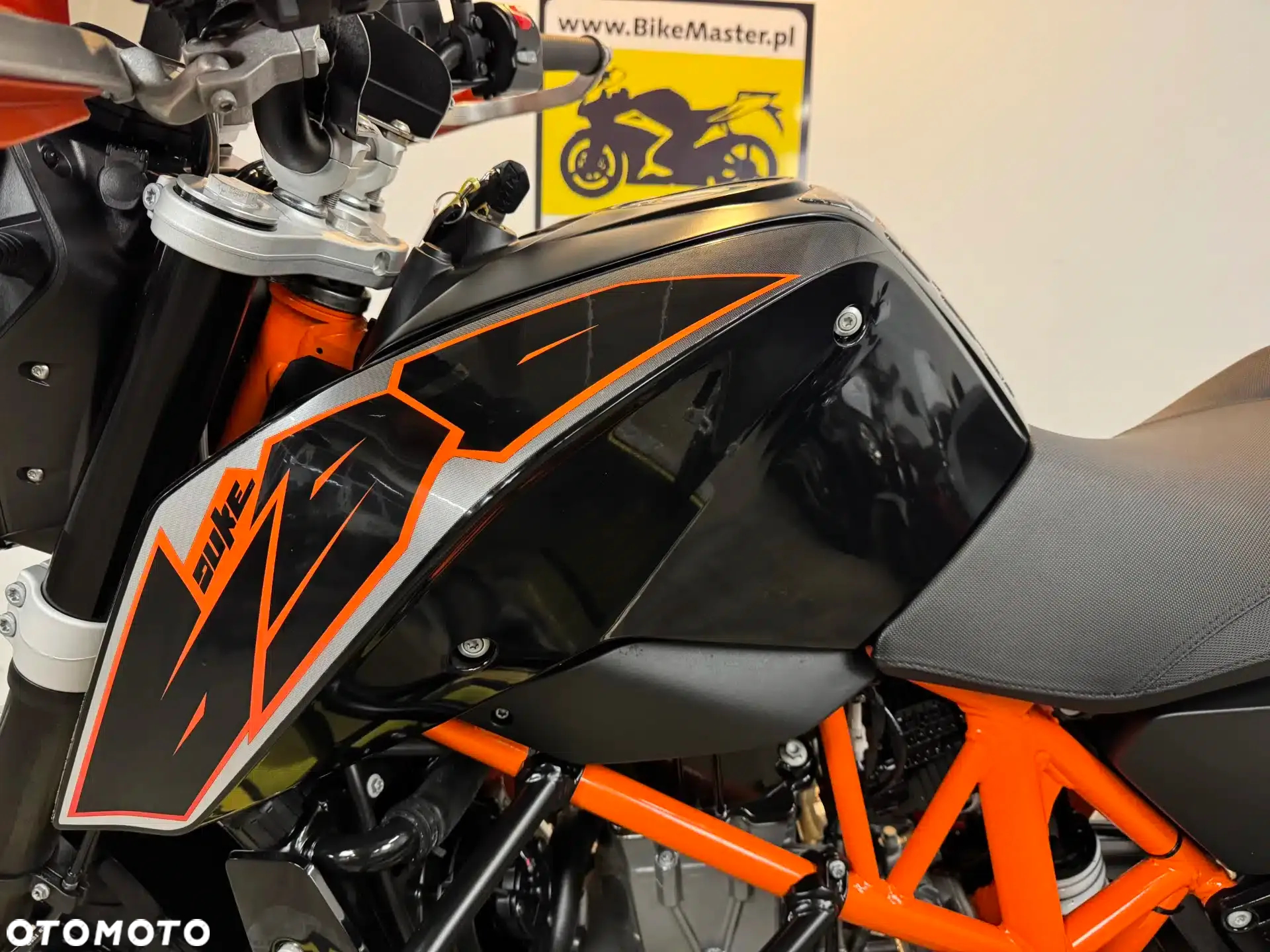 KTM Duke - 21