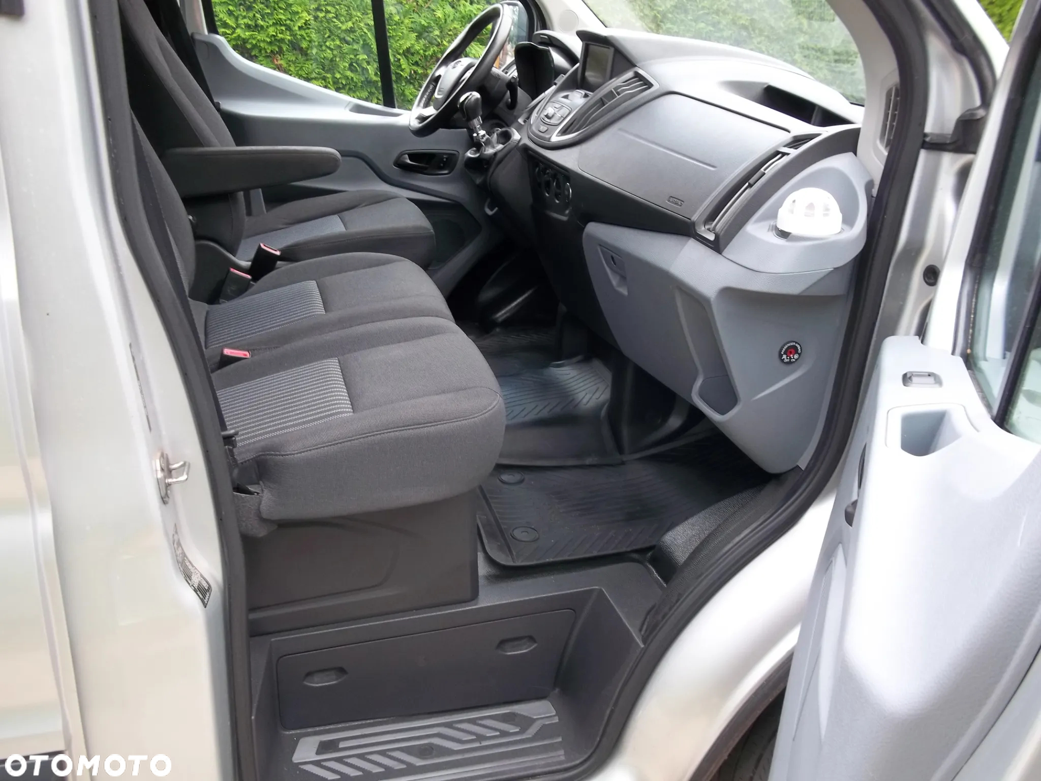 Ford Transit 310 L2H2 Ambiente - 17