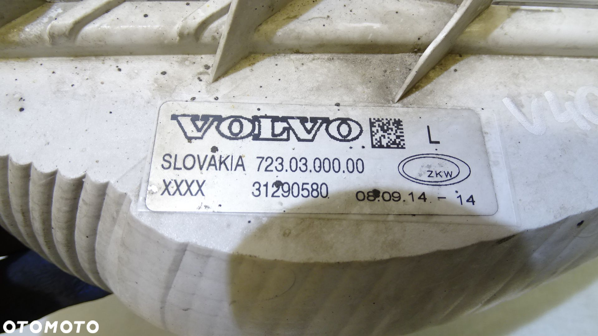 GP - HALOGEN LEWY VOLVO V40 II 31290580 - 9