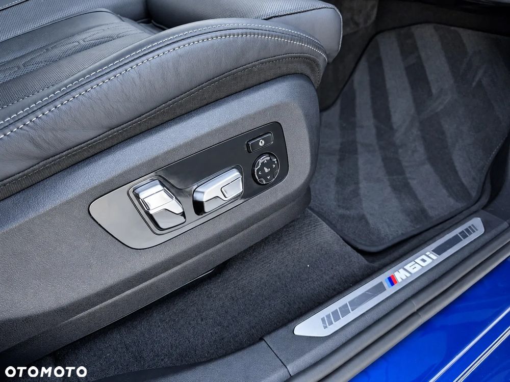 BMW X5 M50i - 26