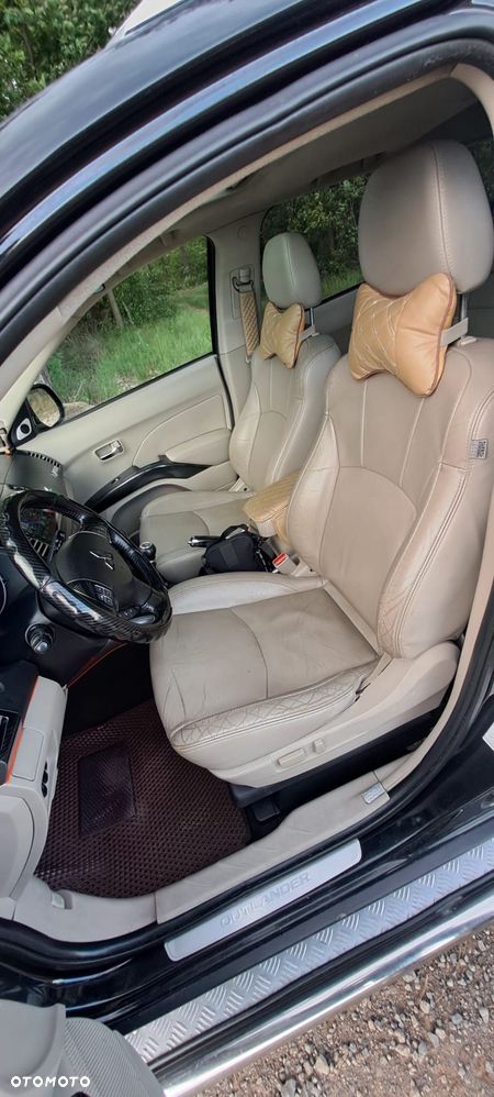 Mitsubishi Outlander 2.0 DID Intense + SE - 8
