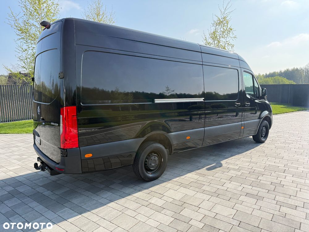 Mercedes-Benz Sprinter - 7
