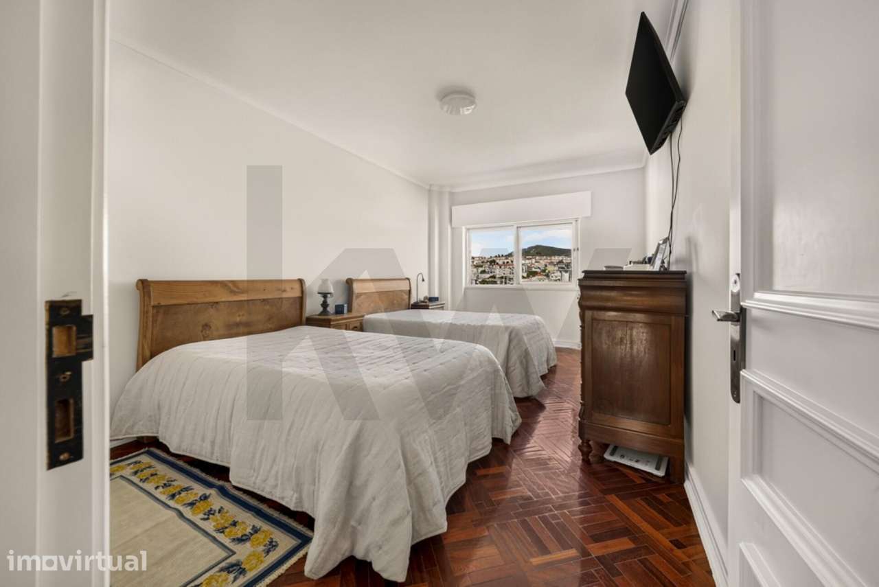 Apartamento  no Coração da Baixa de Setúbal com Vista Rio - Grande imagem: 2/31