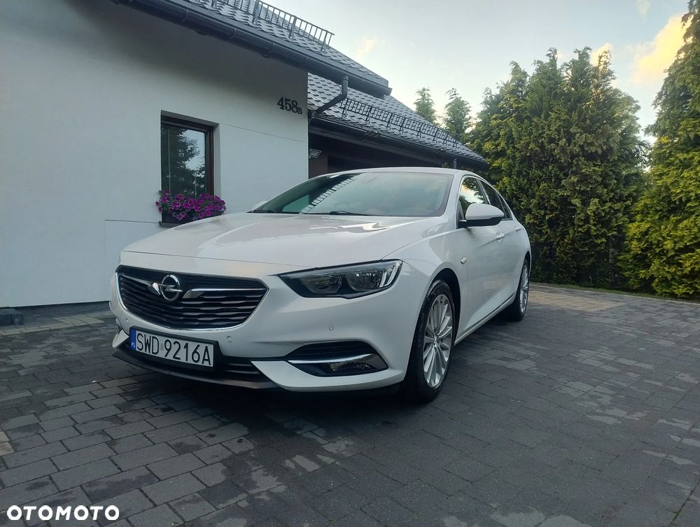 Opel Insignia 2.0 - 4