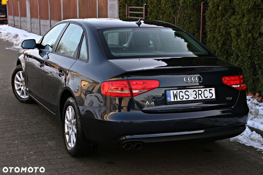 Audi A4 Limousine - 19