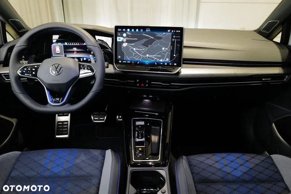 Volkswagen Golf 2.0 TSI 4Motion R DSG - 6