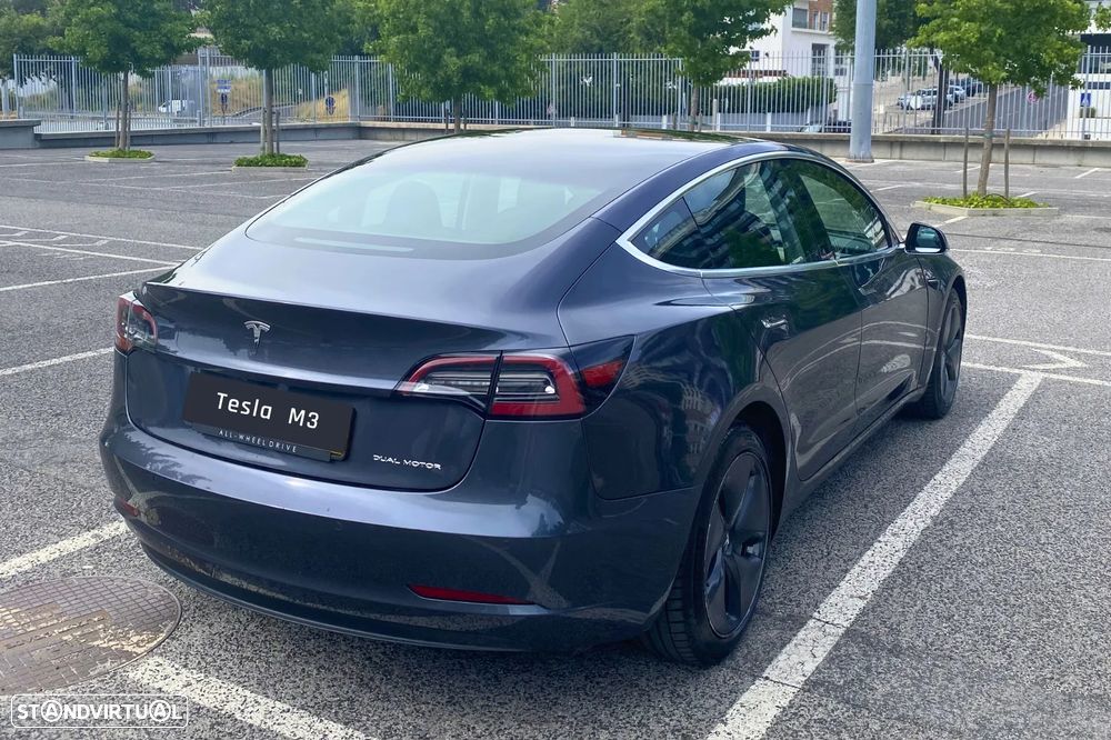 Tesla Model 3 Long-Range Dual Motor AWD - 3