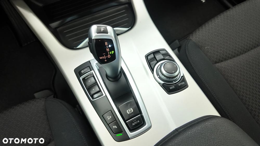 BMW X3 xDrive20d - 25