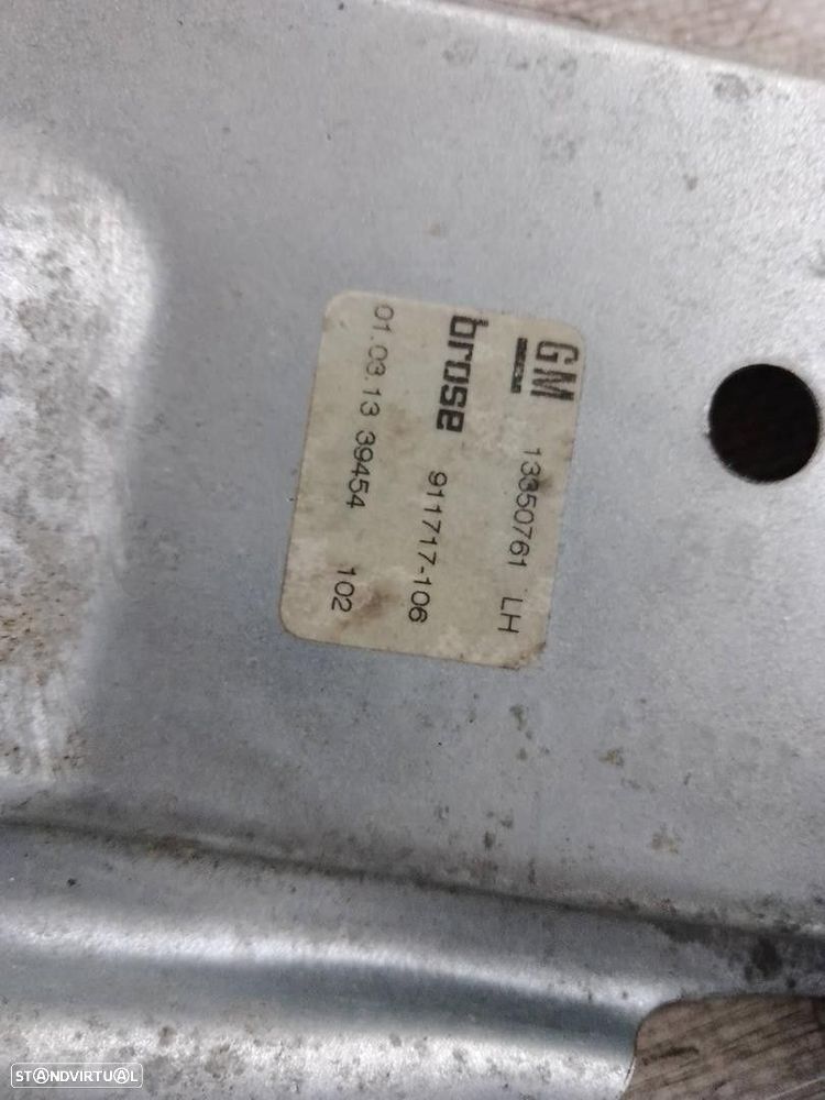 ELEVADOR DE VIDRO TRASEIRO ESQUERDO OPEL ASTRA J 2011 -13350761 - 3