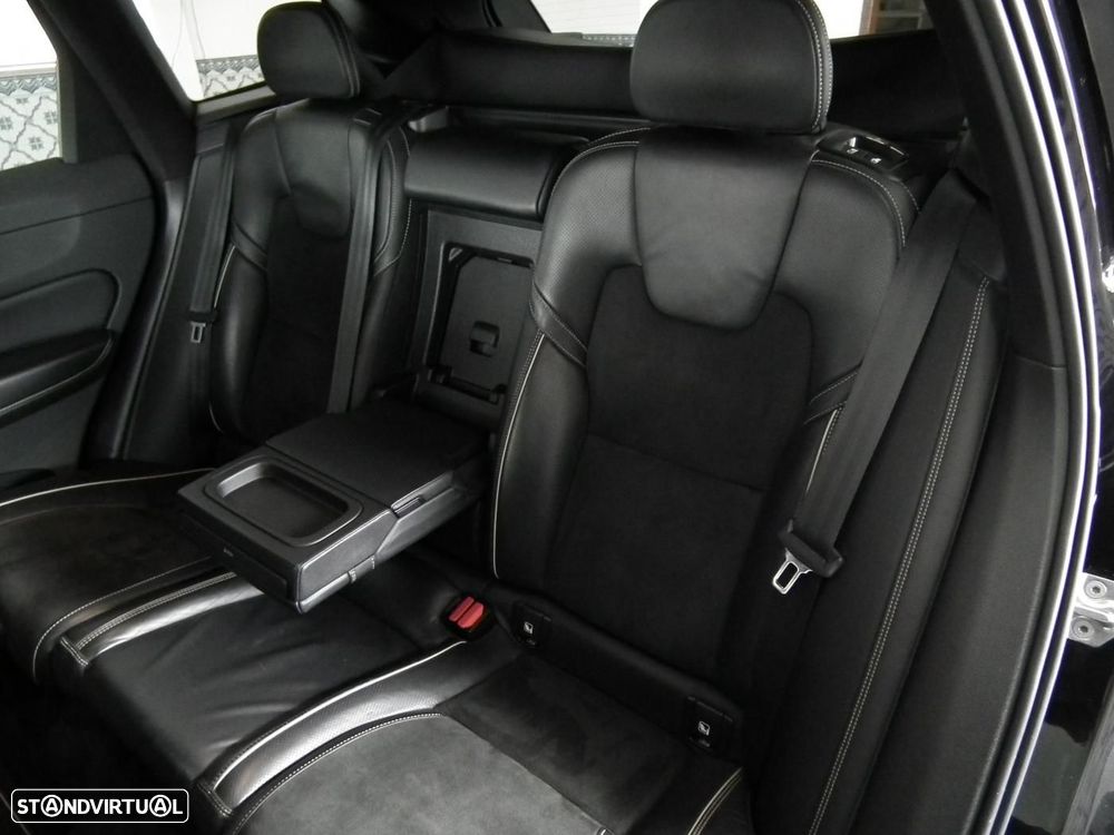 Volvo XC 60 2.0 D4 R-Design Geartronic - 22