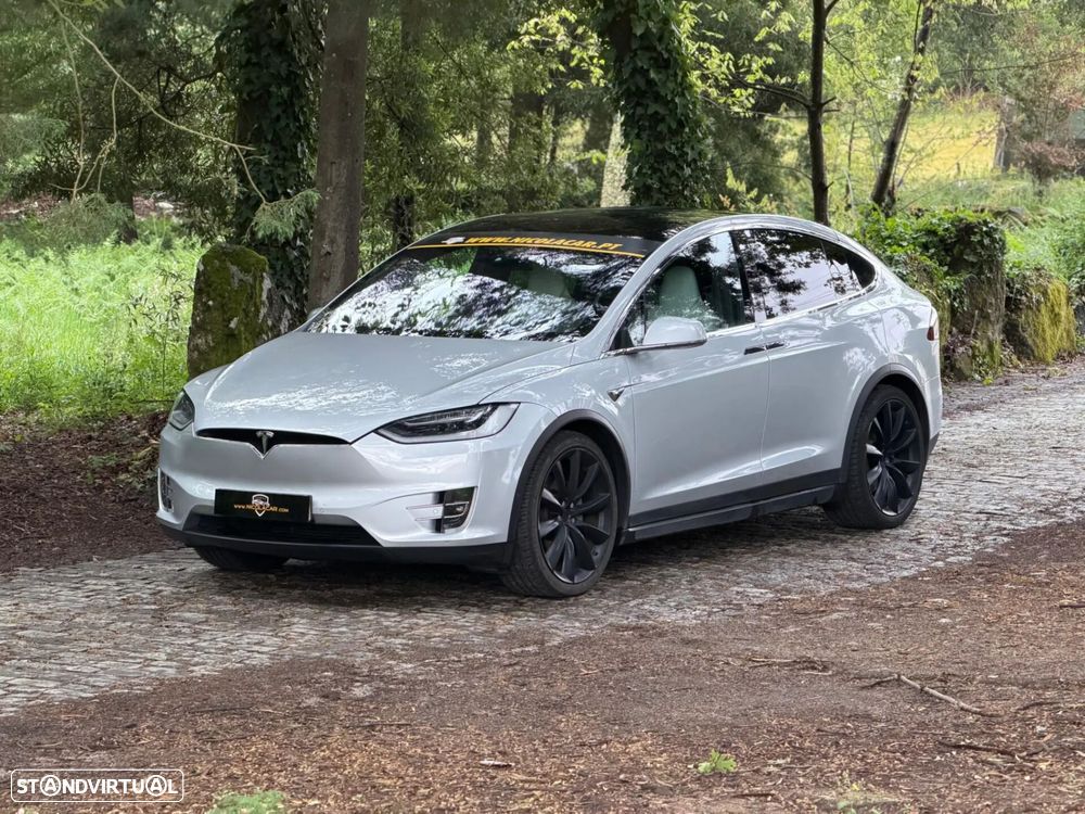 Tesla Model X 100D - 4